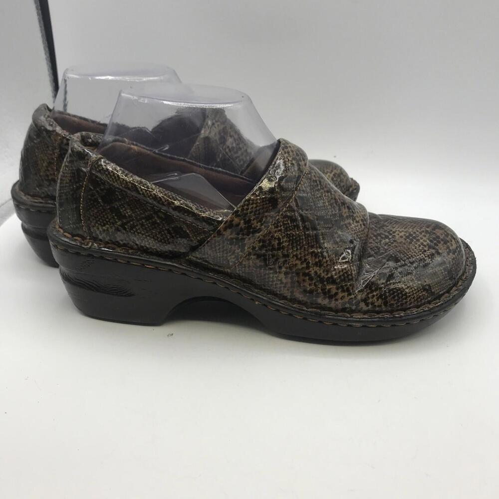 BOC Born Concept Womens 40 US 8.5 Snakeskin Patent Leather Nurse Clogs Shoes - Picture 4 of 8